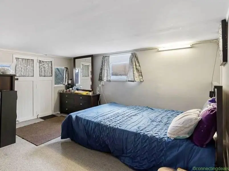 1 Bed 1 Bath Room only
