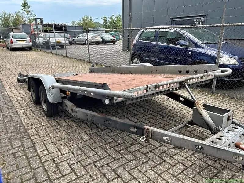 Brian James Trailer 2600kg - Image 1
