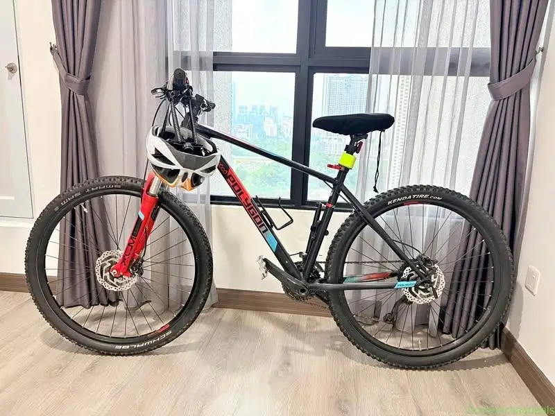 Polygon Xtrada 5 Mountain Bike (Size M)