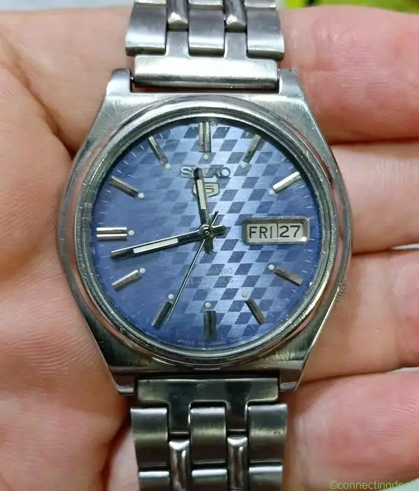 Vintage SEIKO 5 Automatic Watch