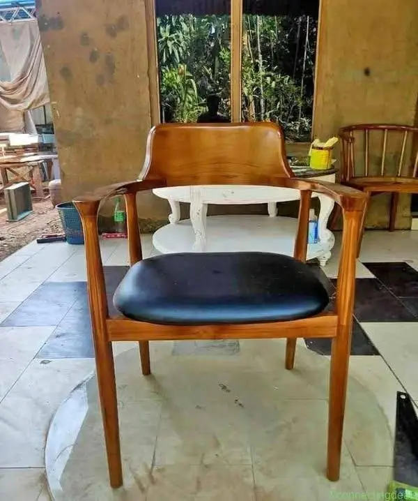 Kursi cafe