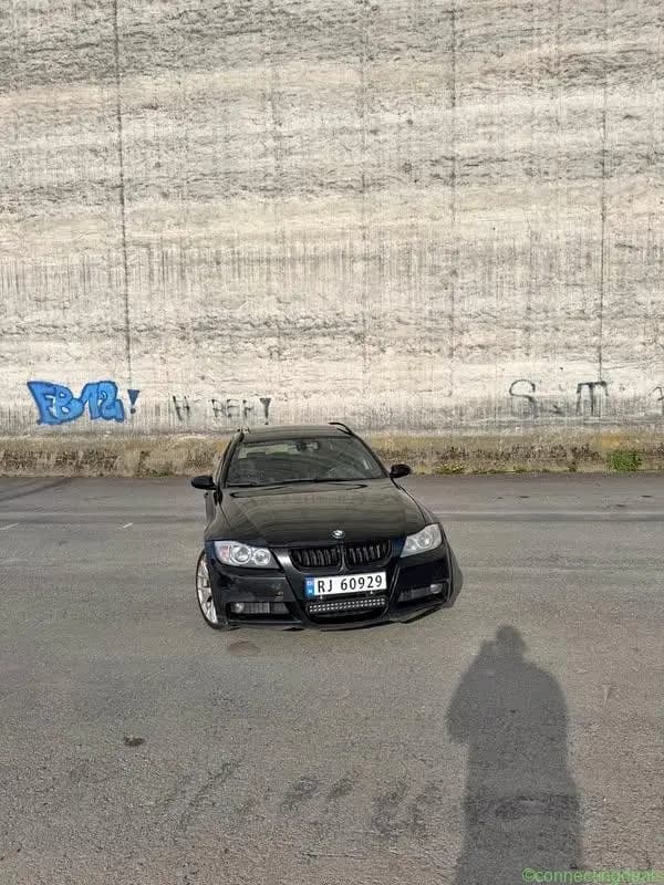 BMW e91 318i