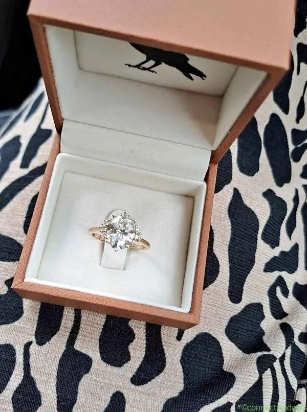 2 CT Diamond Ring