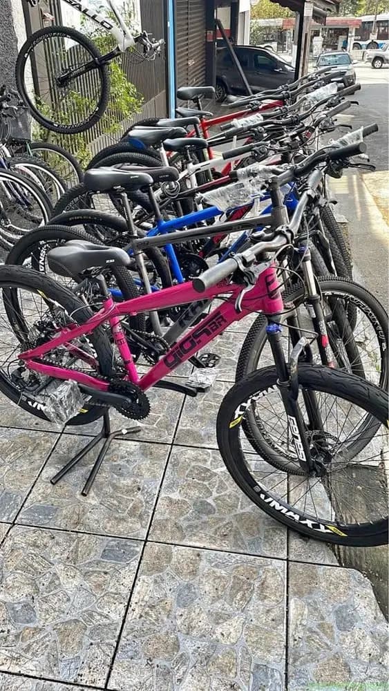 Bicicletas e peças - Image 1