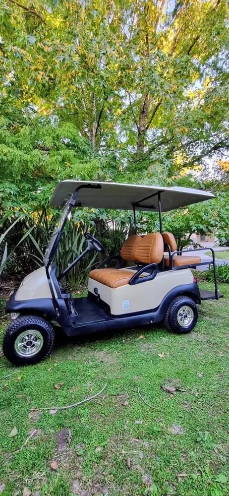 CARRO ELÉCTRICO DE GOLF CLUB CAR PRECEDENT PARA