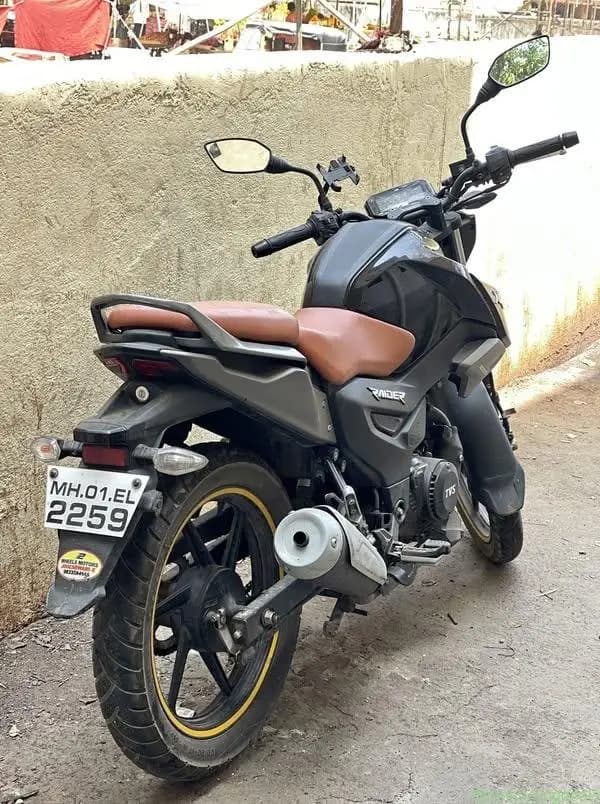 TVs Raider 125 - Image 1