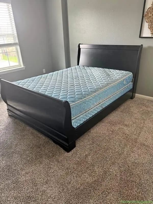 Free Bed frame