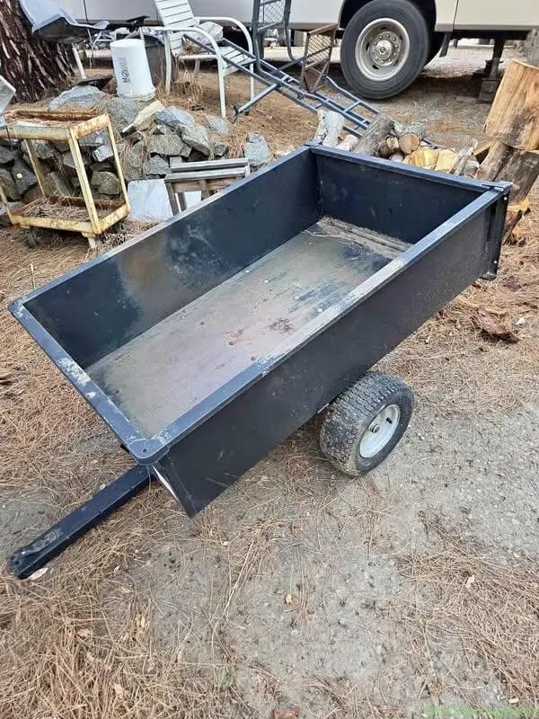 Riding mower trailer
