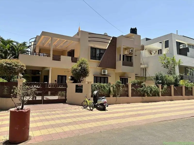 1 Bed 1 Bath - House