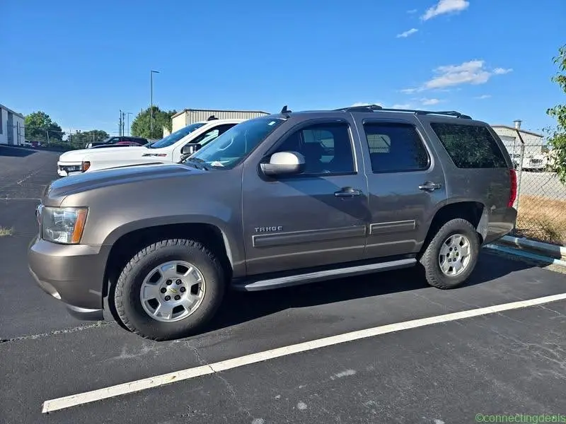 2014 Chevrolet Tahoe LS Sport Utility 4D