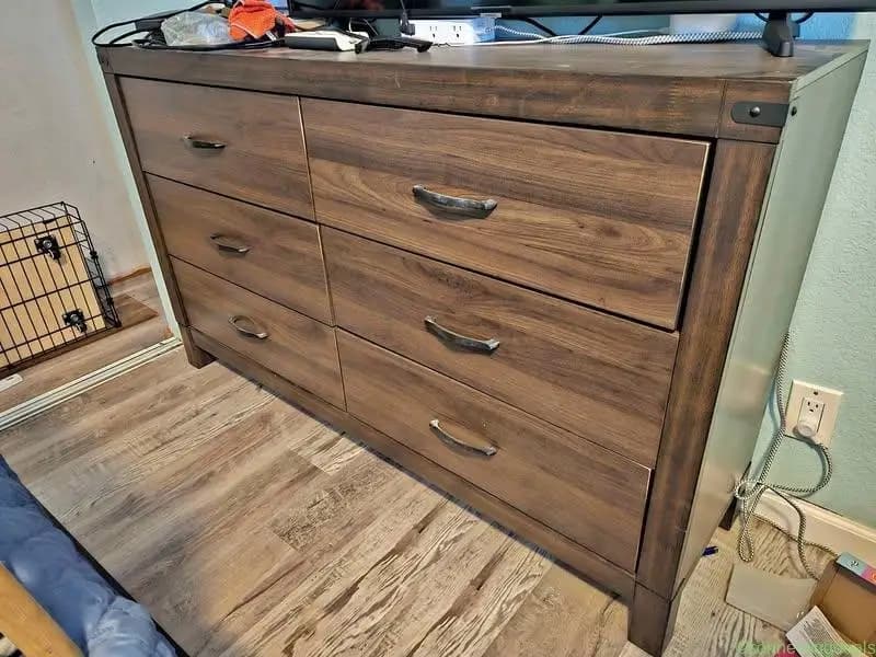 Dresser