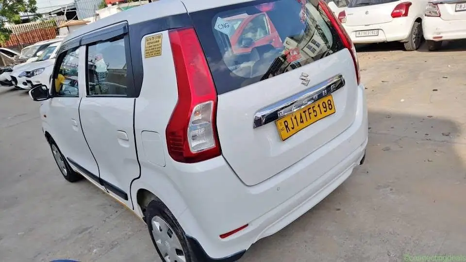 New wegonr vxi CNG AUG 2023 ka model