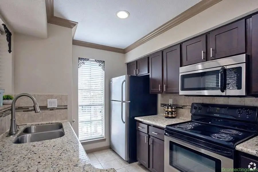 1 Bed 1 Bath Apartment
