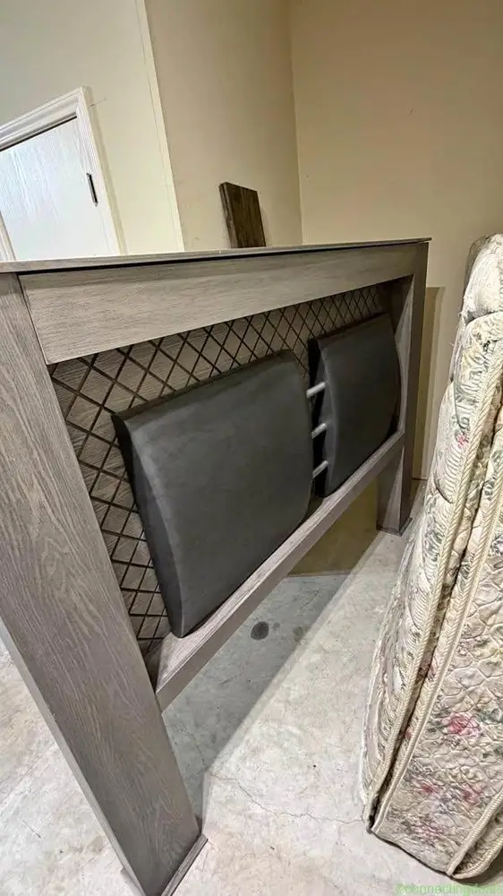 Queen mattress