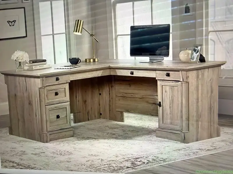 Corner desk