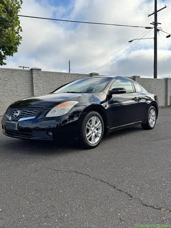 2008 Nissan Altima 3.5 SE Coupe 2D