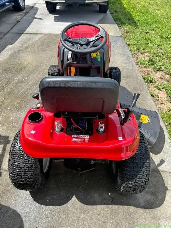Troy-Bilt Pony 42” riding mower