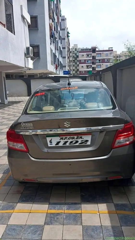 Dizare 2023 first owner 60000 running