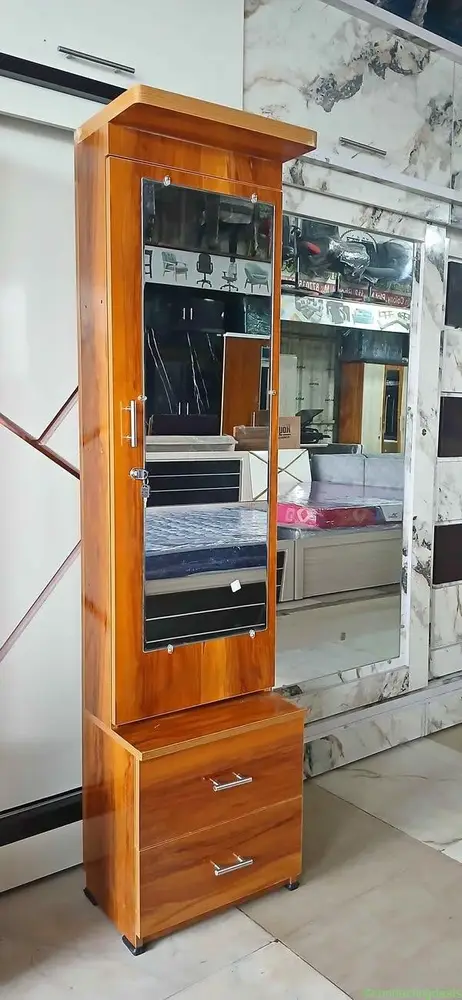 Dresing single door