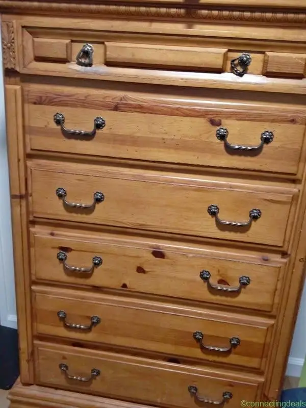 Oak dresser - Image 1