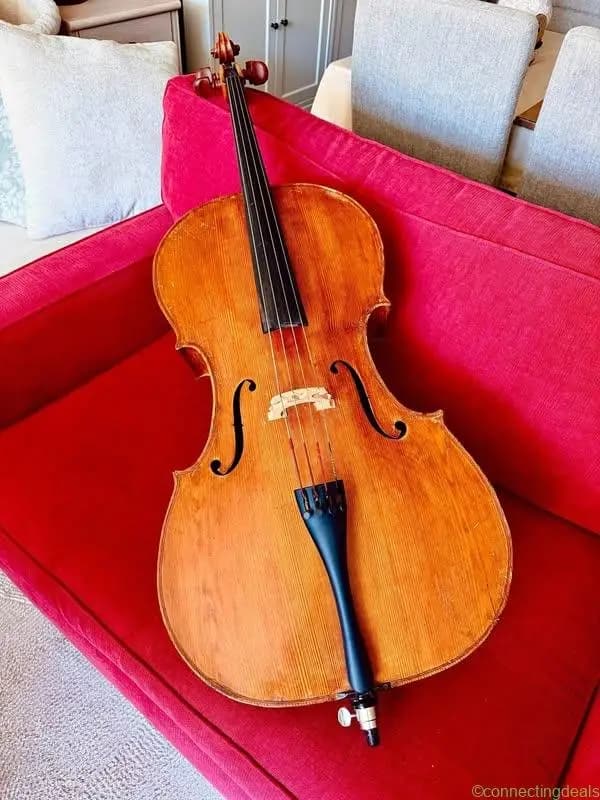 4/4 cello in excellent condition