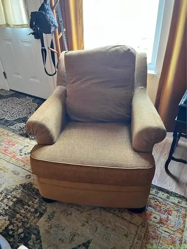 Free chair
