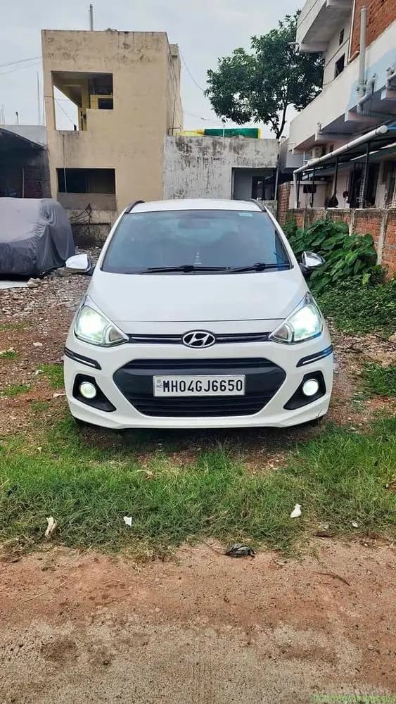 I 10 grand sportz - Image 1