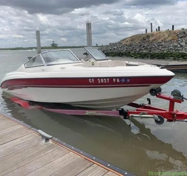 1997 Seaswirl Bowrider 208