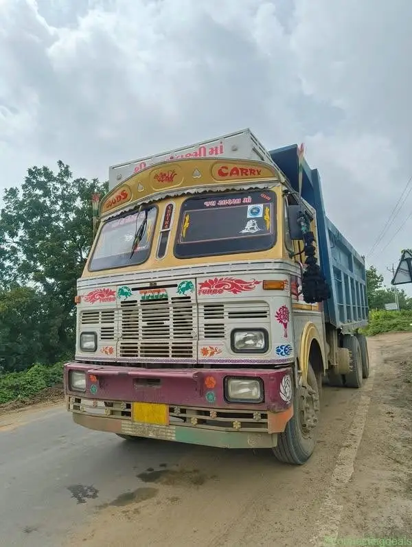 Tata 3118 2015 model - Image 1