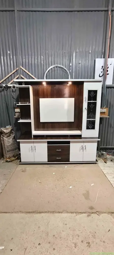 New Disine tv unit 6x6 available - Image 1