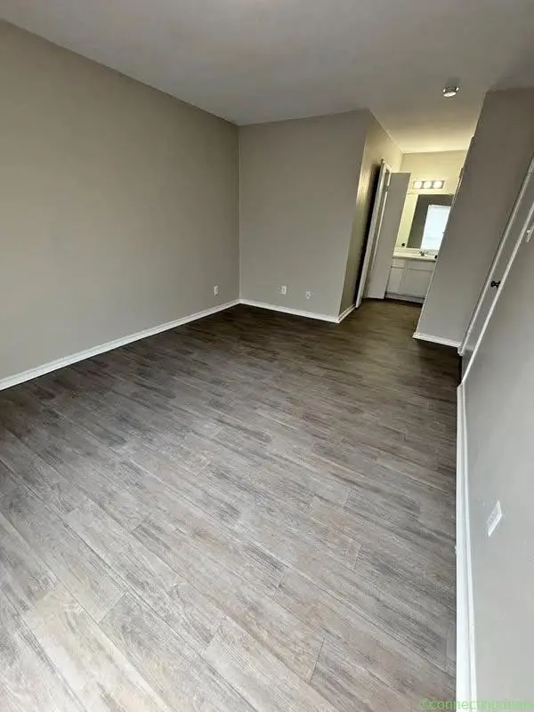 1 Bed 1 Bath Apartment