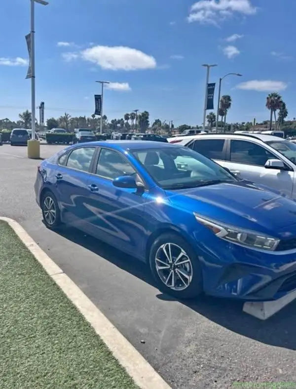 2022 Kia Forte LX Sedan 4D