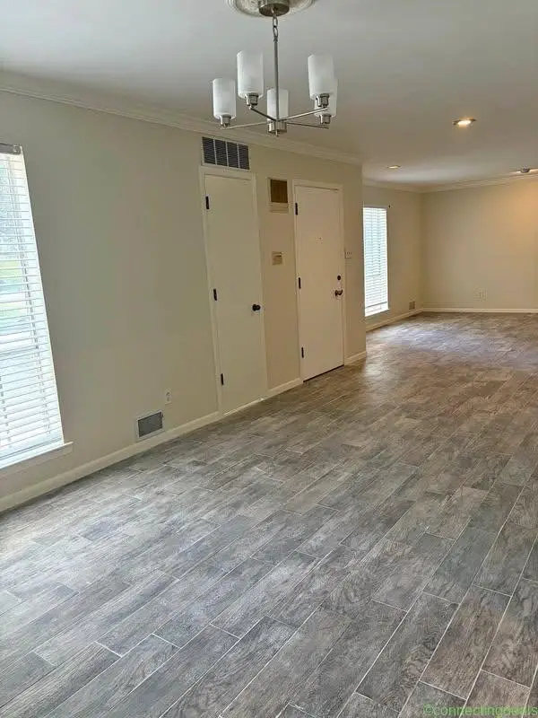 2 Beds 2 Baths - Townhouse - Image 1