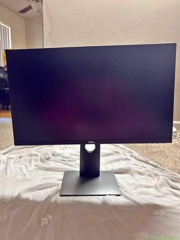 Dell monitors - Image 1