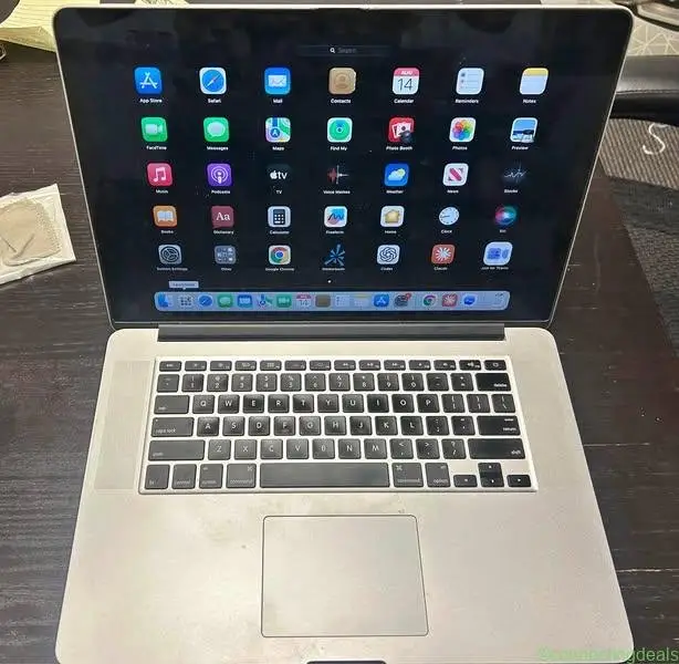 MacBook Pro 15” Retina (2015) — 16GB RAM, 256GB