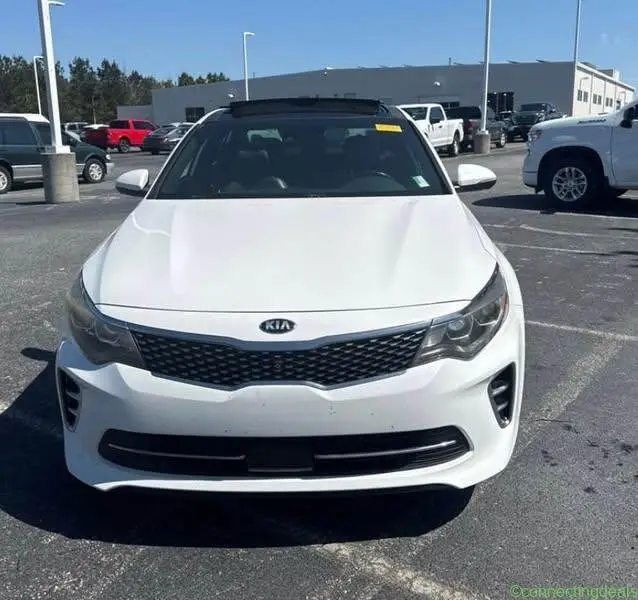 2017 Kia Optima · SX Turbo Sedan 4D
