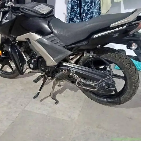HONDA CB UNICORN 160 - Image 1
