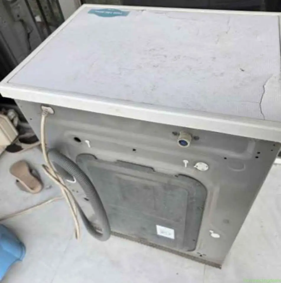 LG Washing Machine (Drum Issue / Repair Needed)