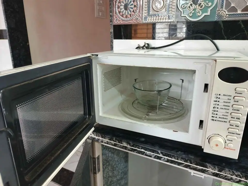 Bajaj microwave oven