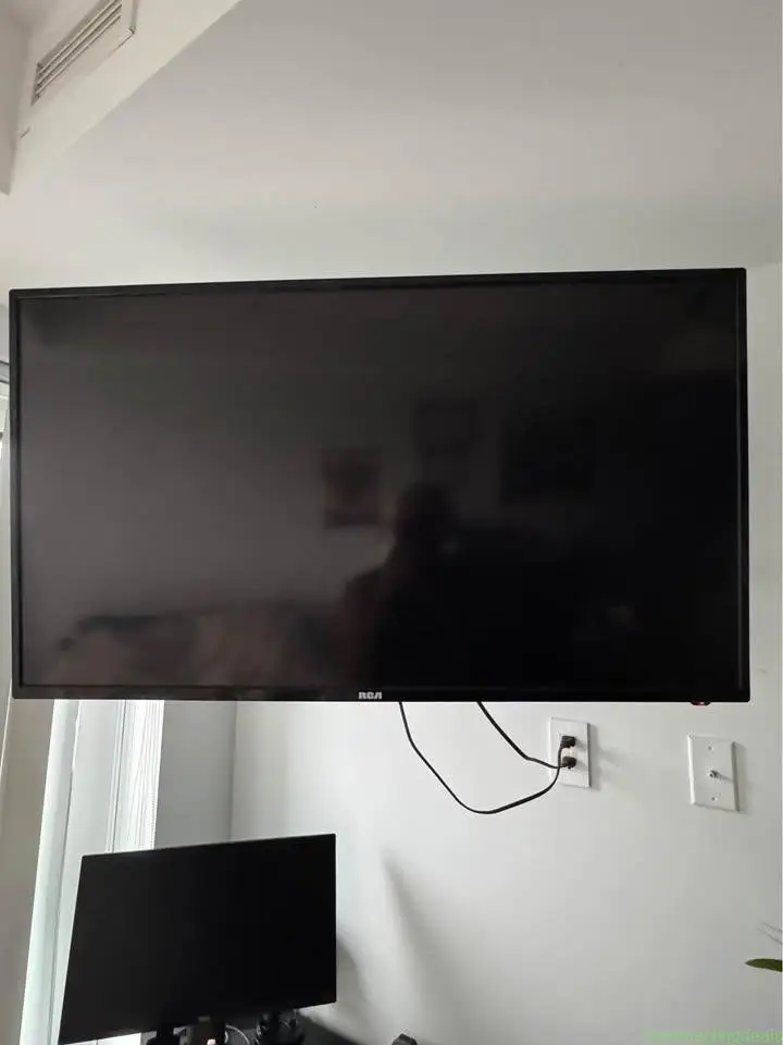 50” RCA TV
