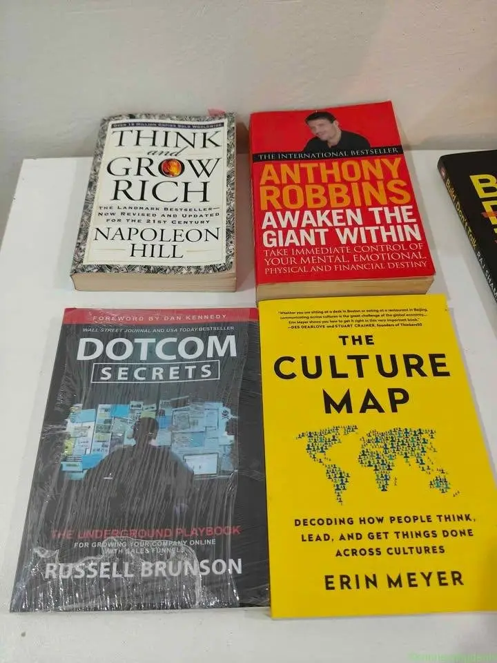 Books ( most famous) - Image 1