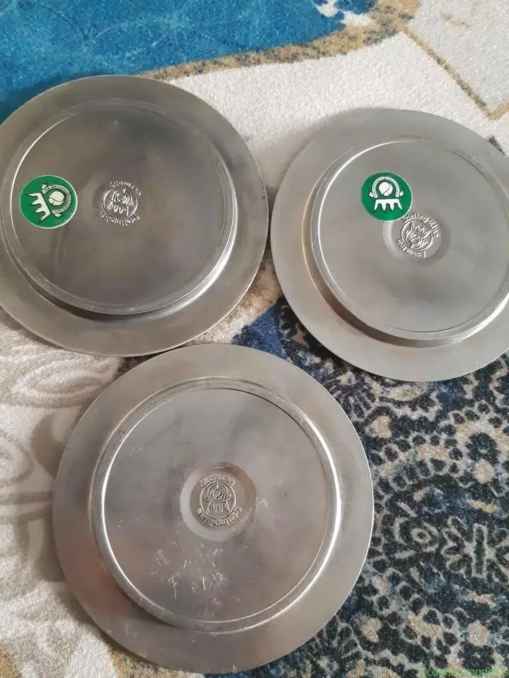 Mini Vintage Plates - Image 1