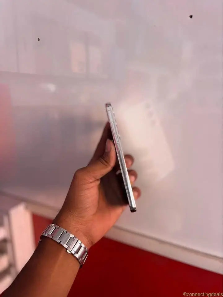 Samsung S23