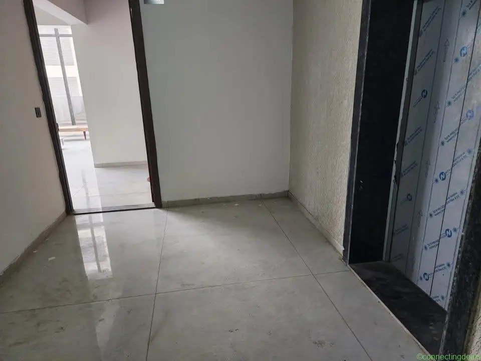 3 beds 3 baths Flat