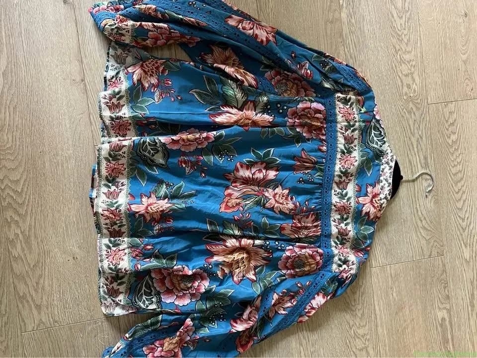 Farm Rio xl dress shirt