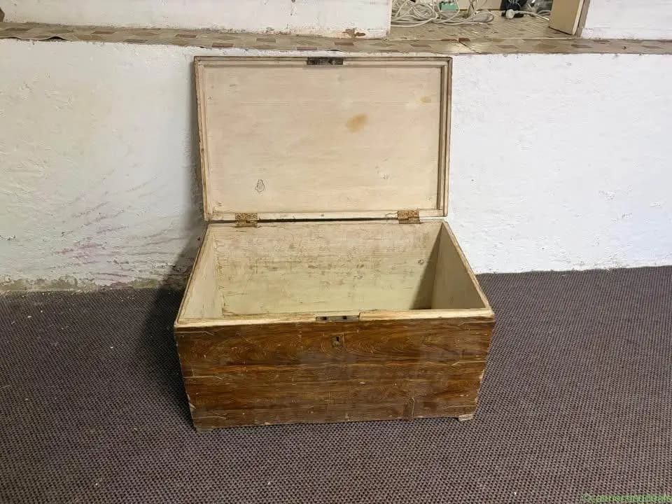 Trunk wooden 1950s - Image 1