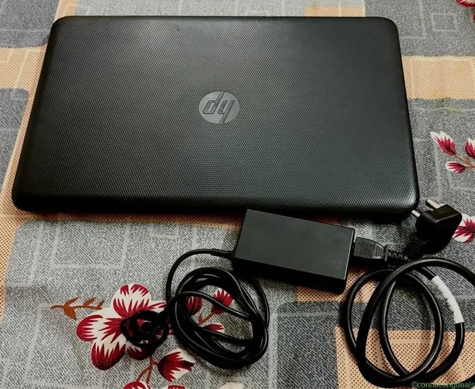 HP LAPTOP