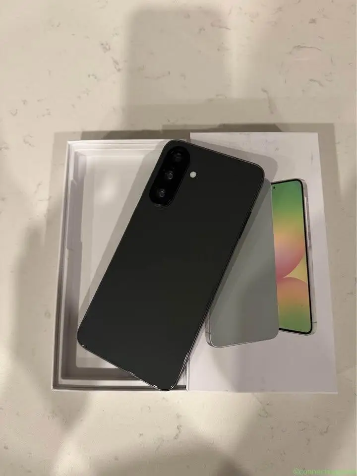 Smart phone - Image 1