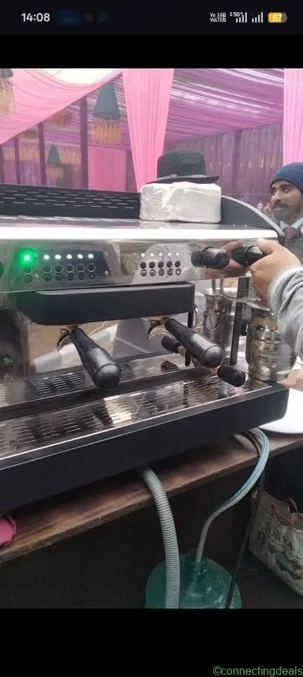 Crown coffee machine - Image 1