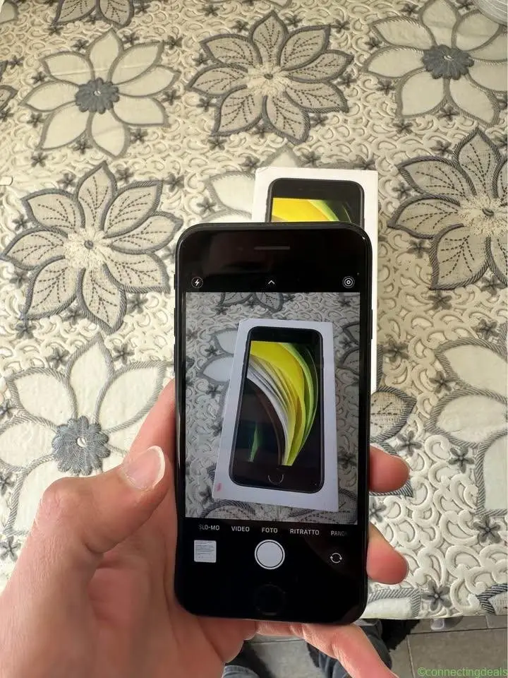 iPhone SE 2020 64 gb